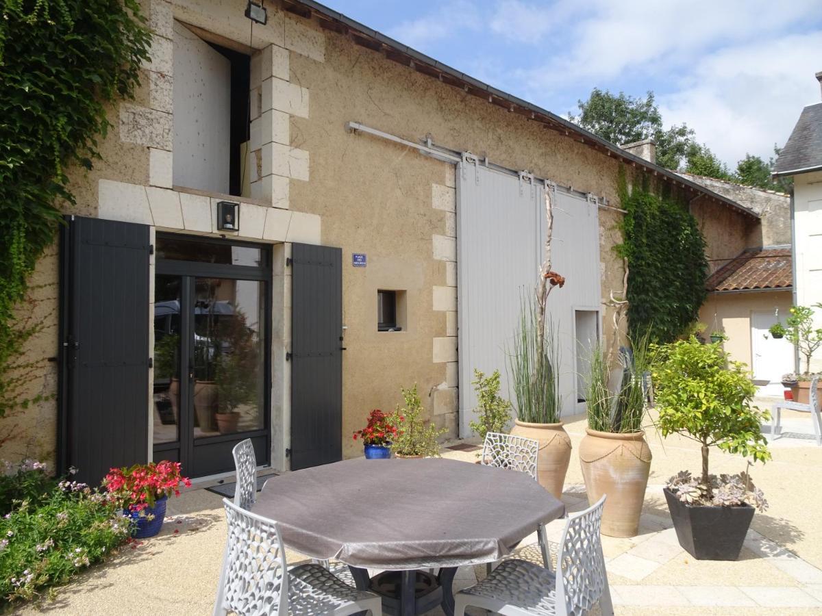 Appartement Moulin de Ringère à Quincay Extérieur photo